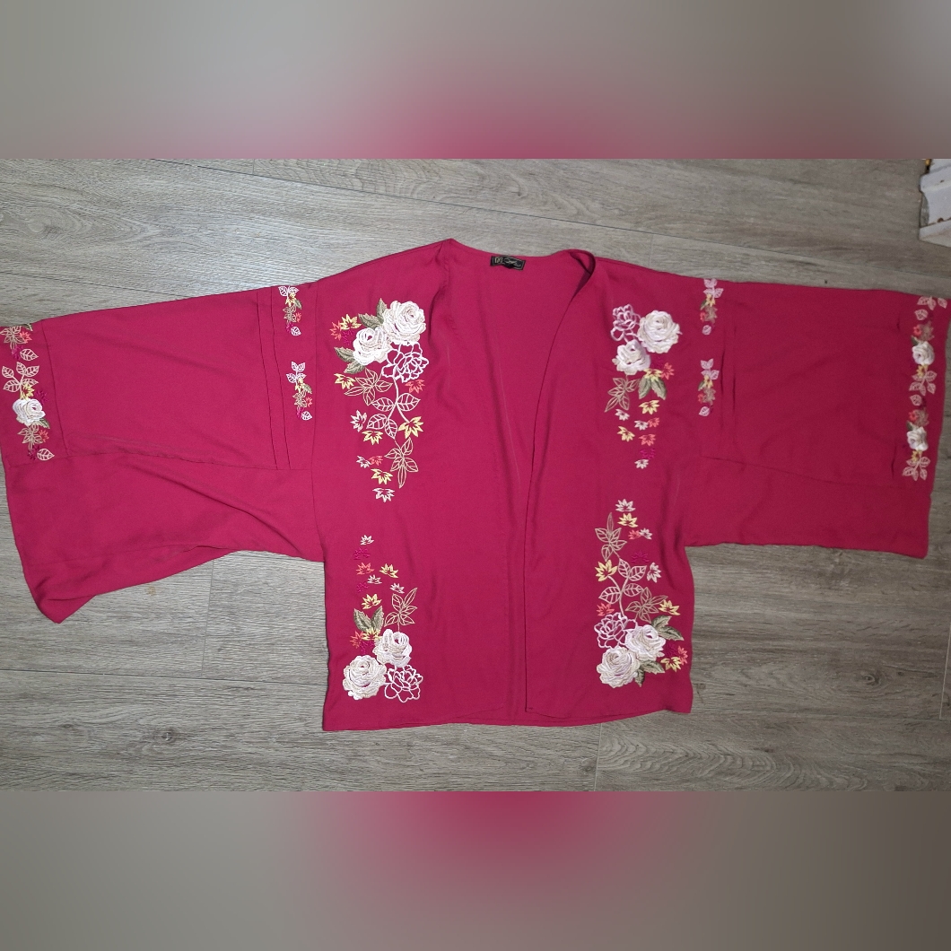 Diane Gilman Dg2 Embroidered Kimono Womans Size M Open Front 3/4 Sleeve